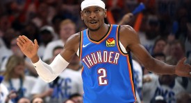 雄鹿队字母哥与约基奇2027年联手，NBA双塔组合或改写格局